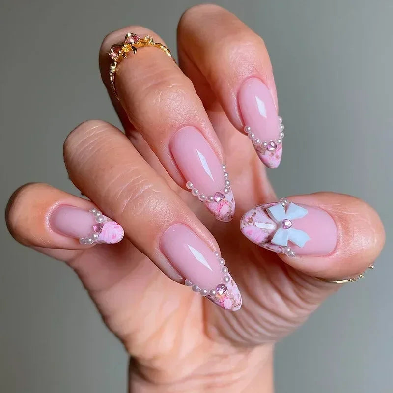 24Pcs Almond  Cute Strawberries Nails